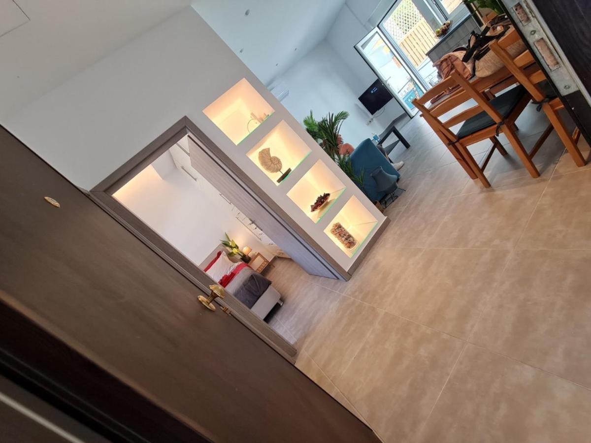 'Aegean Breeze' Lux & Cozy Apartment In Néa Mákri מראה חיצוני תמונה